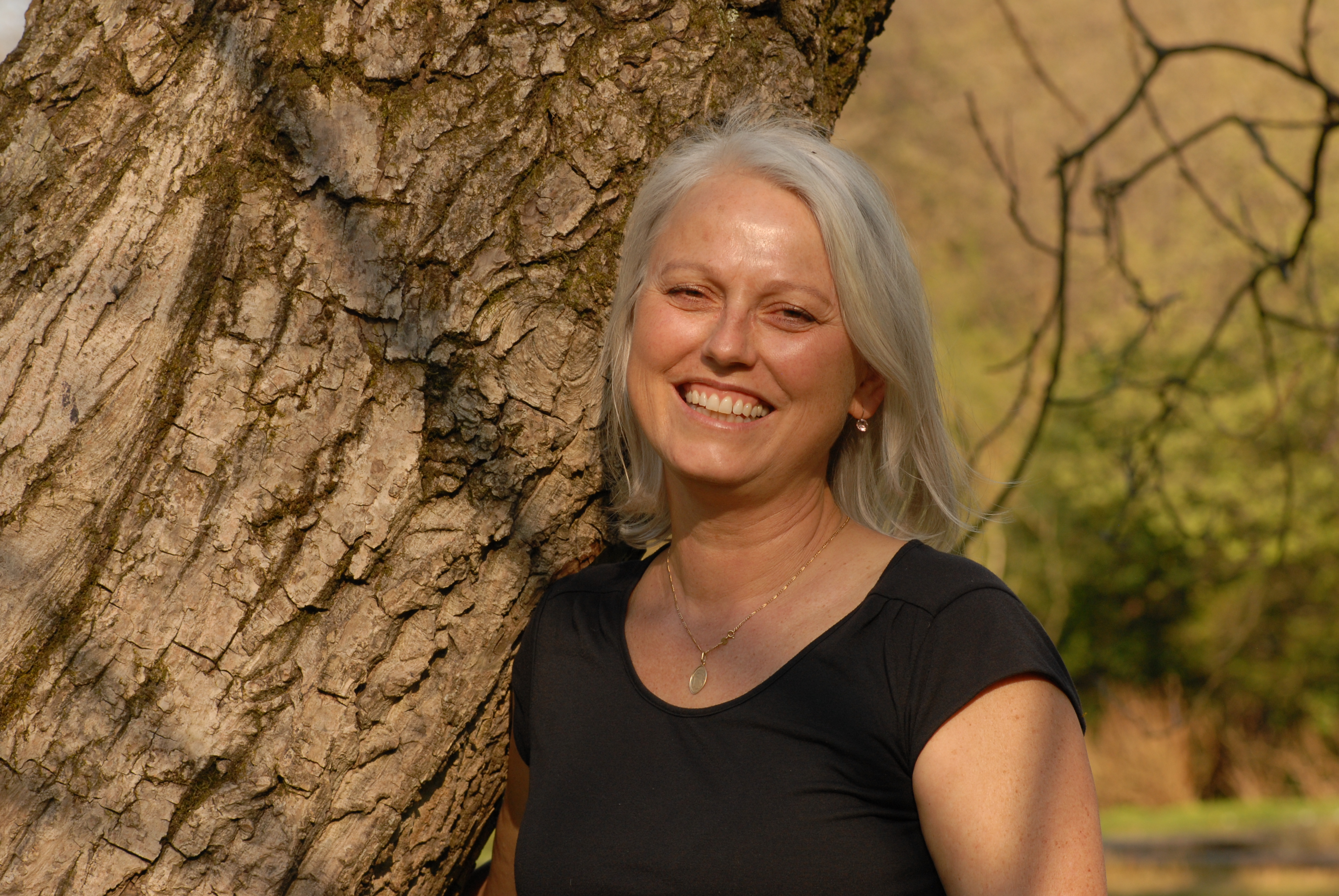 Frau Gabriele Linder-Dorfner