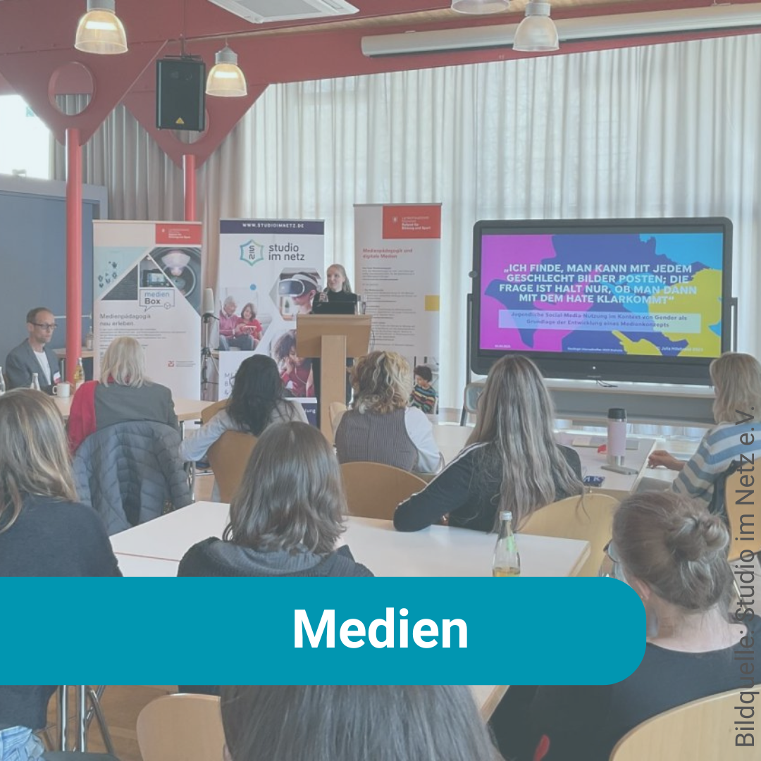 Medien11